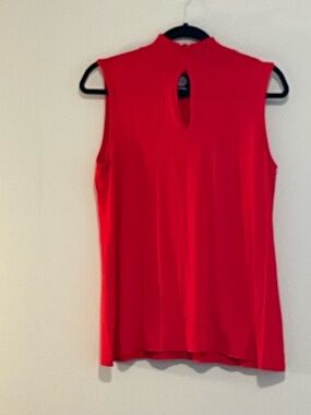 bobeau Sleeveless Mock Neck Tank Top - Red. Item # 11411